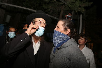 למצולמים אין קשר לנאמר בידיעה