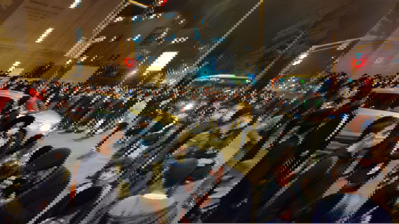 ערב הדיון המכריע: הפגנה סוערת בירושלים