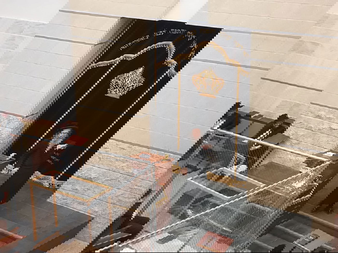 עצרת התעוררות בישיבת ראדין עם המשפיע החסידי