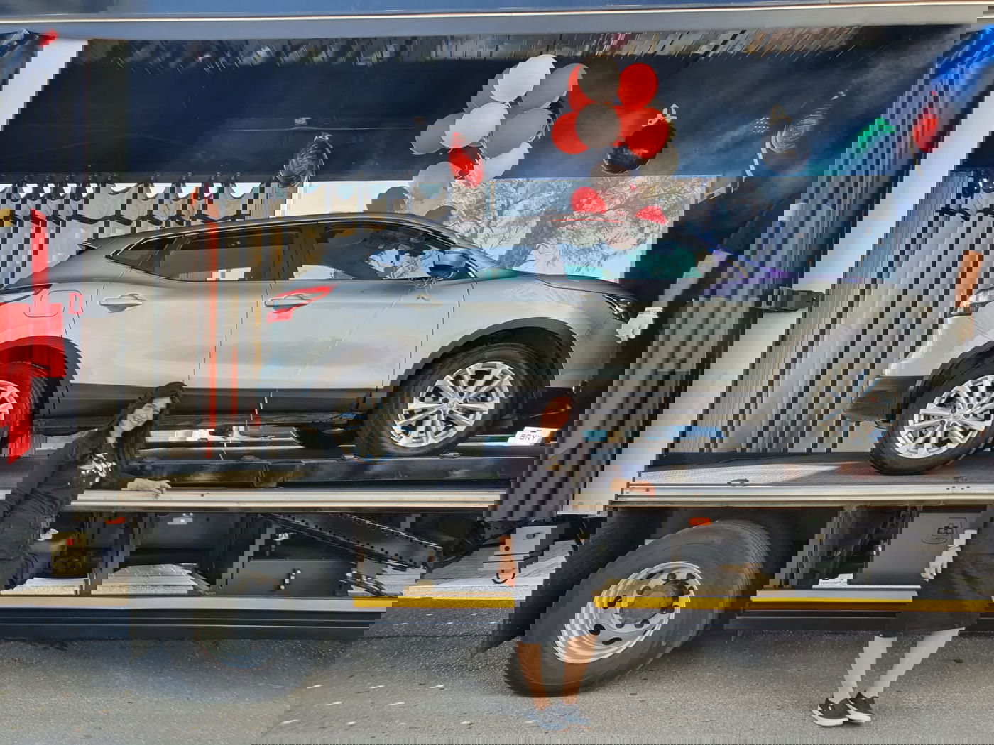 זופניק בכיכר • התמונות והנייעס של השבוע