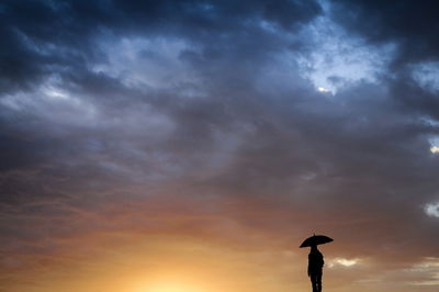 התחזית: גשמים לסירוגין עם סופות רעמים