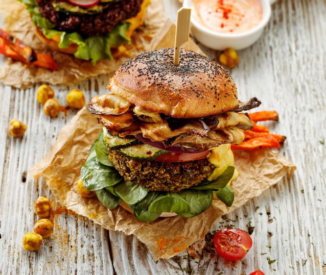 המבורגר קינואה ובטטה