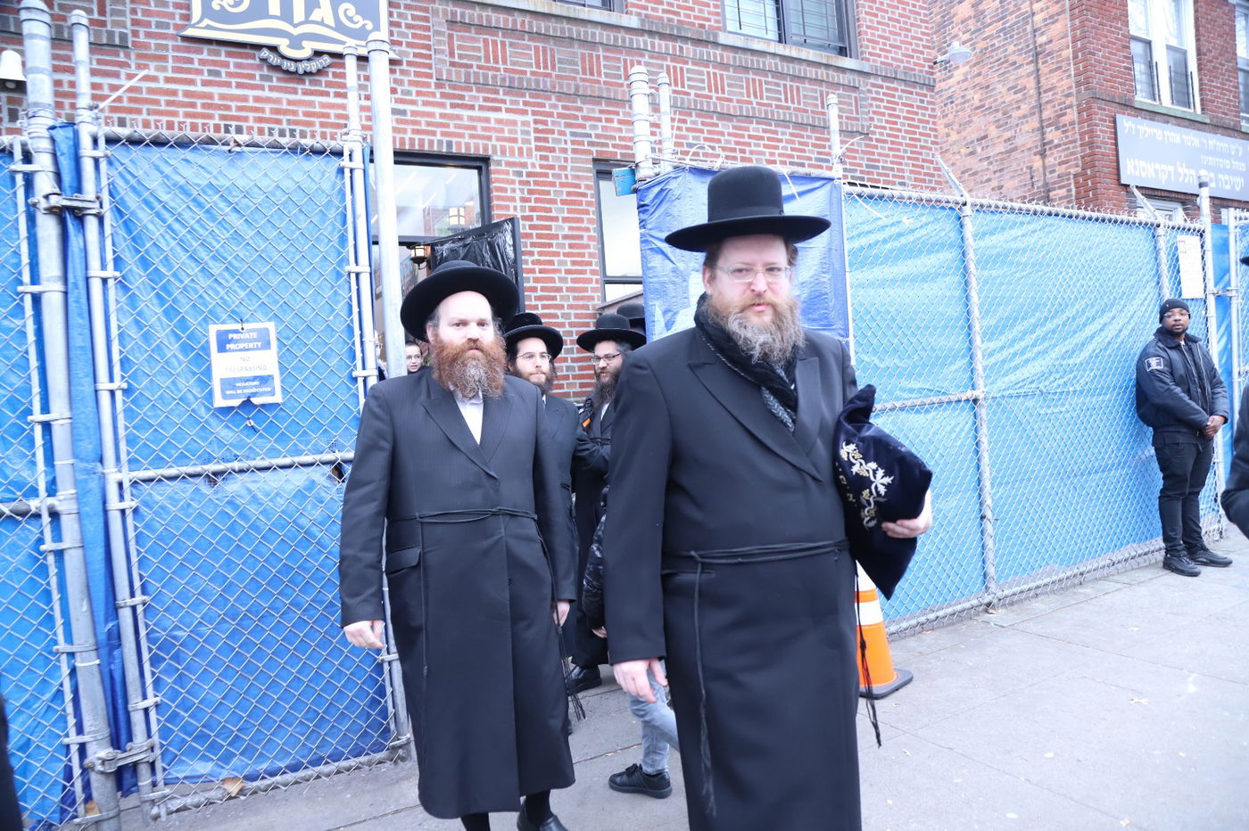 תיעוד נרחב: מסע בן האדמו"ר מגור בארה"ב