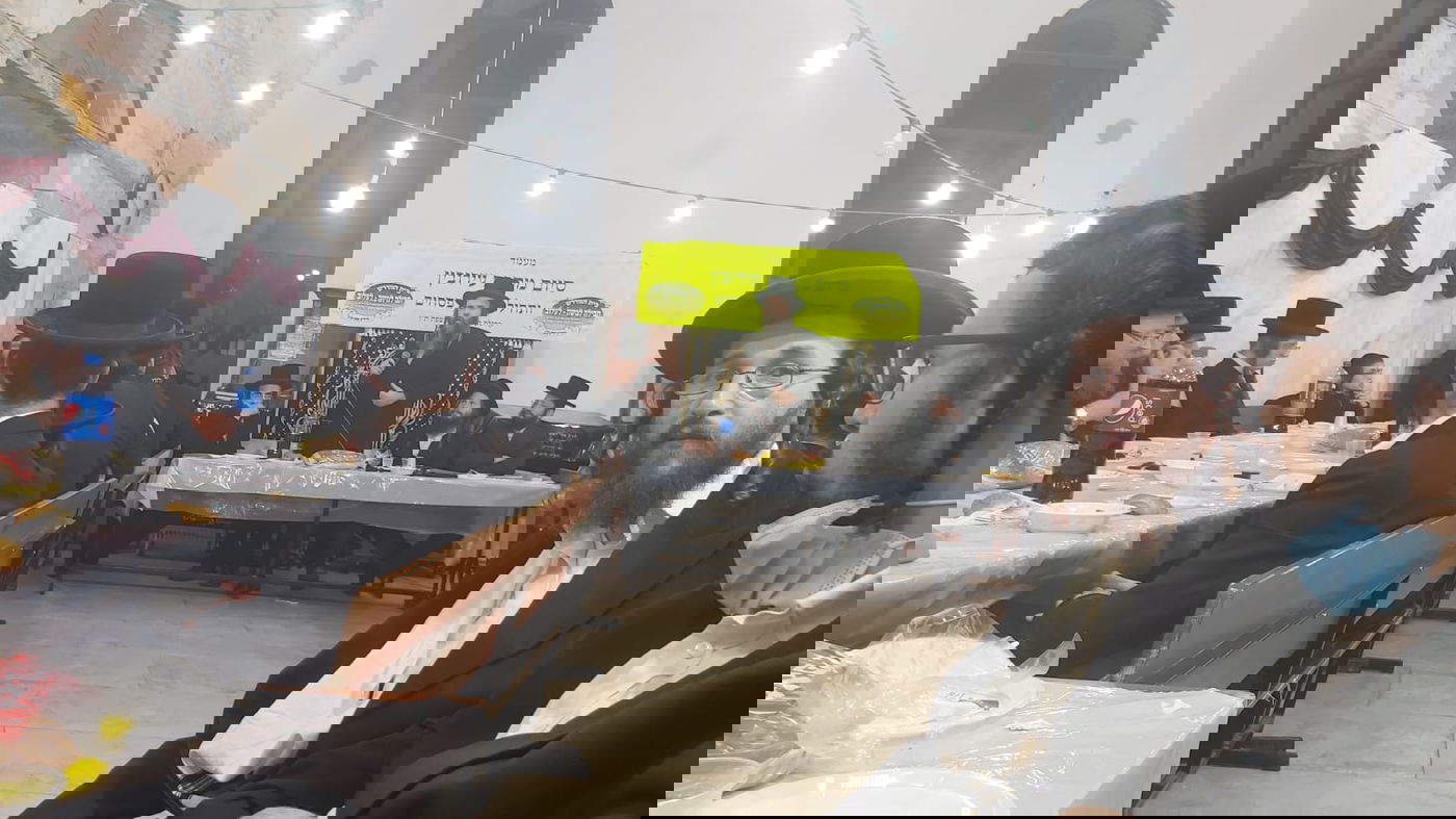 חסידי לעלוב בצפת סיימו את מסכת עירובין