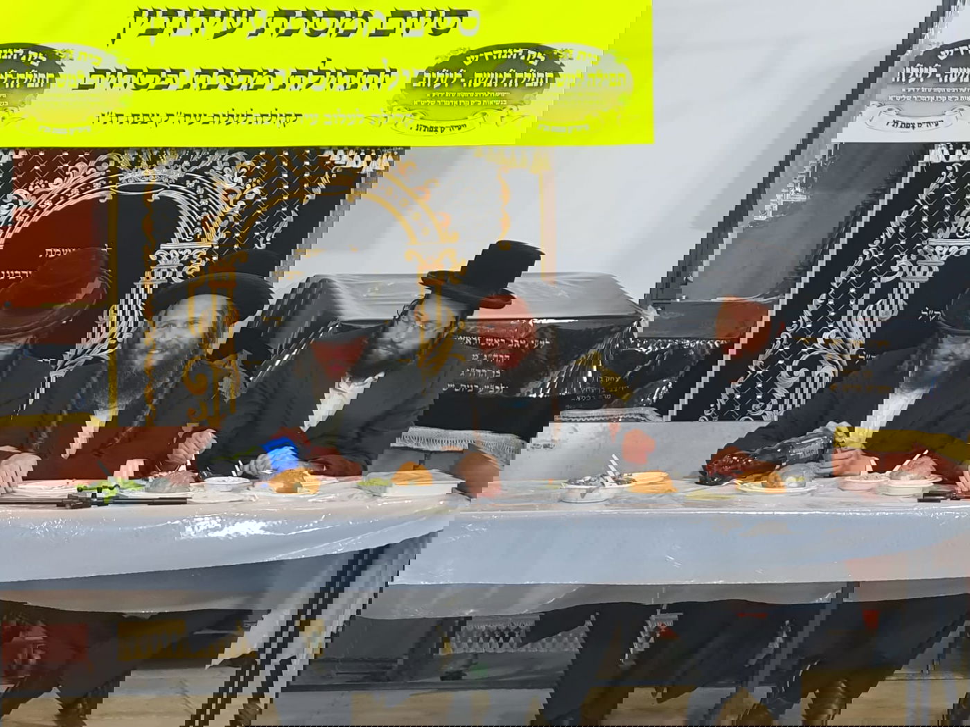 חסידי לעלוב בצפת סיימו את מסכת עירובין