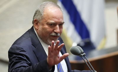 ליברמן: "חמאס מפתח טילי שיוט ופצצות מצרר"