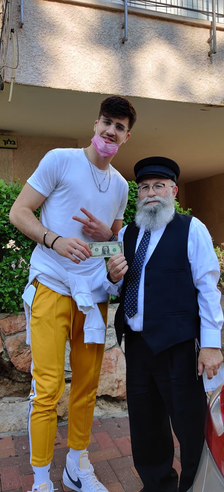 ברכת הדרך של הרב גלויברמן לדני אבדיה