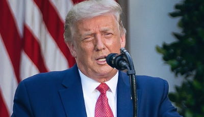 מה קורה עם טראמפ: מתווכח, אבל מכיר בהפסד?