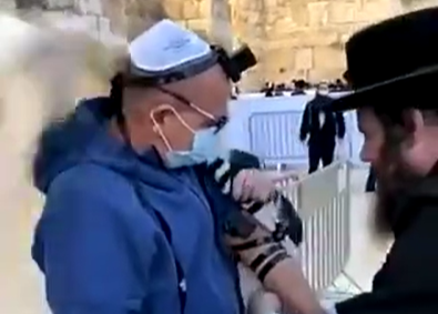 האמירתי התלהב: הציעו לו להניח... תפילין