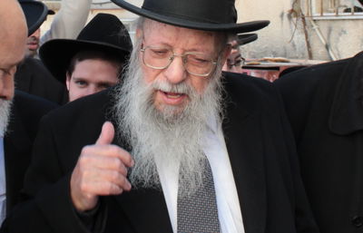 הגאון הרב אהרן חדש זצ"ל