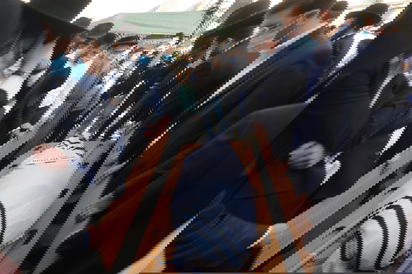 "ספר מוסר מהלך; הייתה לו הארת פנים מיוחדת לכל אחד"