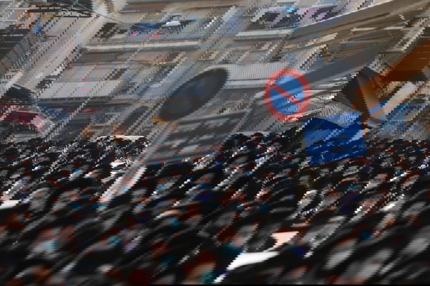 "ספר מוסר מהלך; הייתה לו הארת פנים מיוחדת לכל אחד"