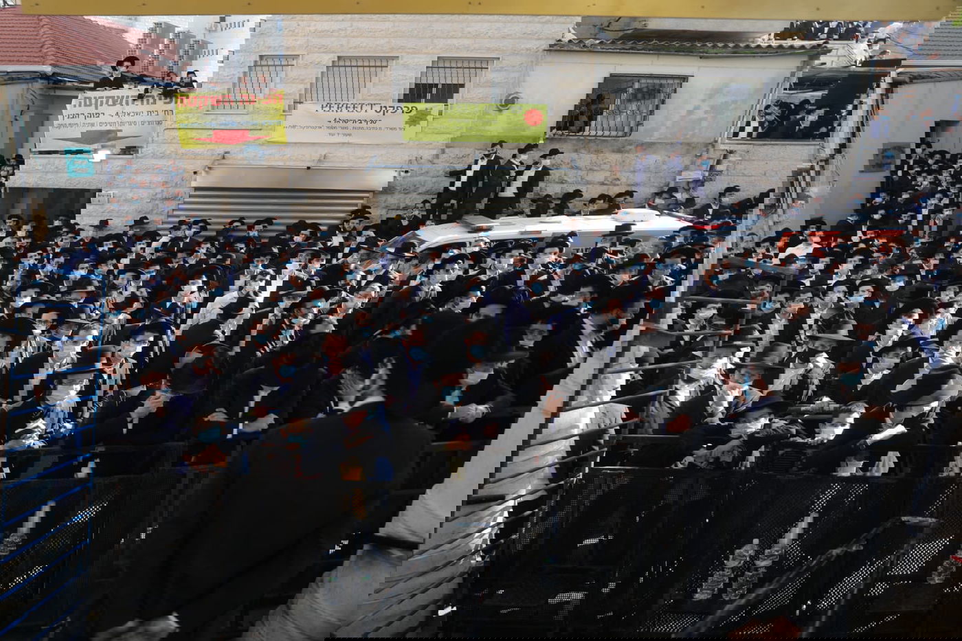 "ספר מוסר מהלך; הייתה לו הארת פנים מיוחדת לכל אחד"