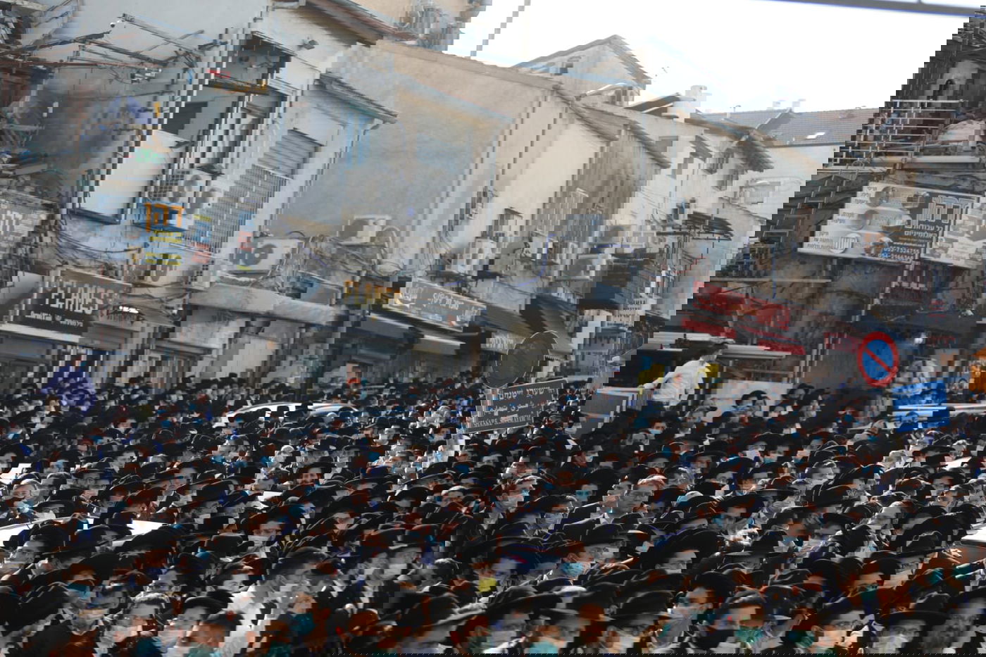 "ספר מוסר מהלך; הייתה לו הארת פנים מיוחדת לכל אחד"