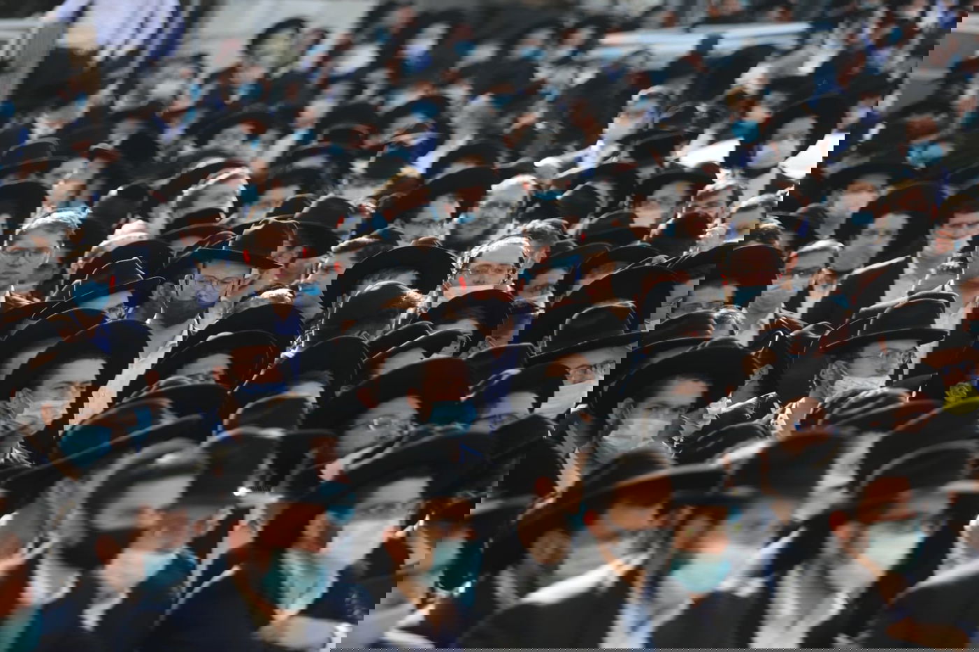 "ספר מוסר מהלך; הייתה לו הארת פנים מיוחדת לכל אחד"