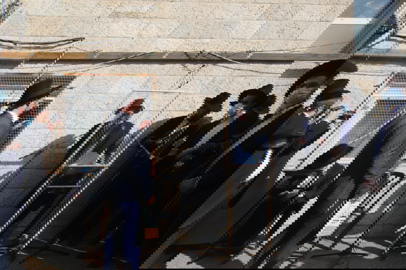 "ספר מוסר מהלך; הייתה לו הארת פנים מיוחדת לכל אחד"