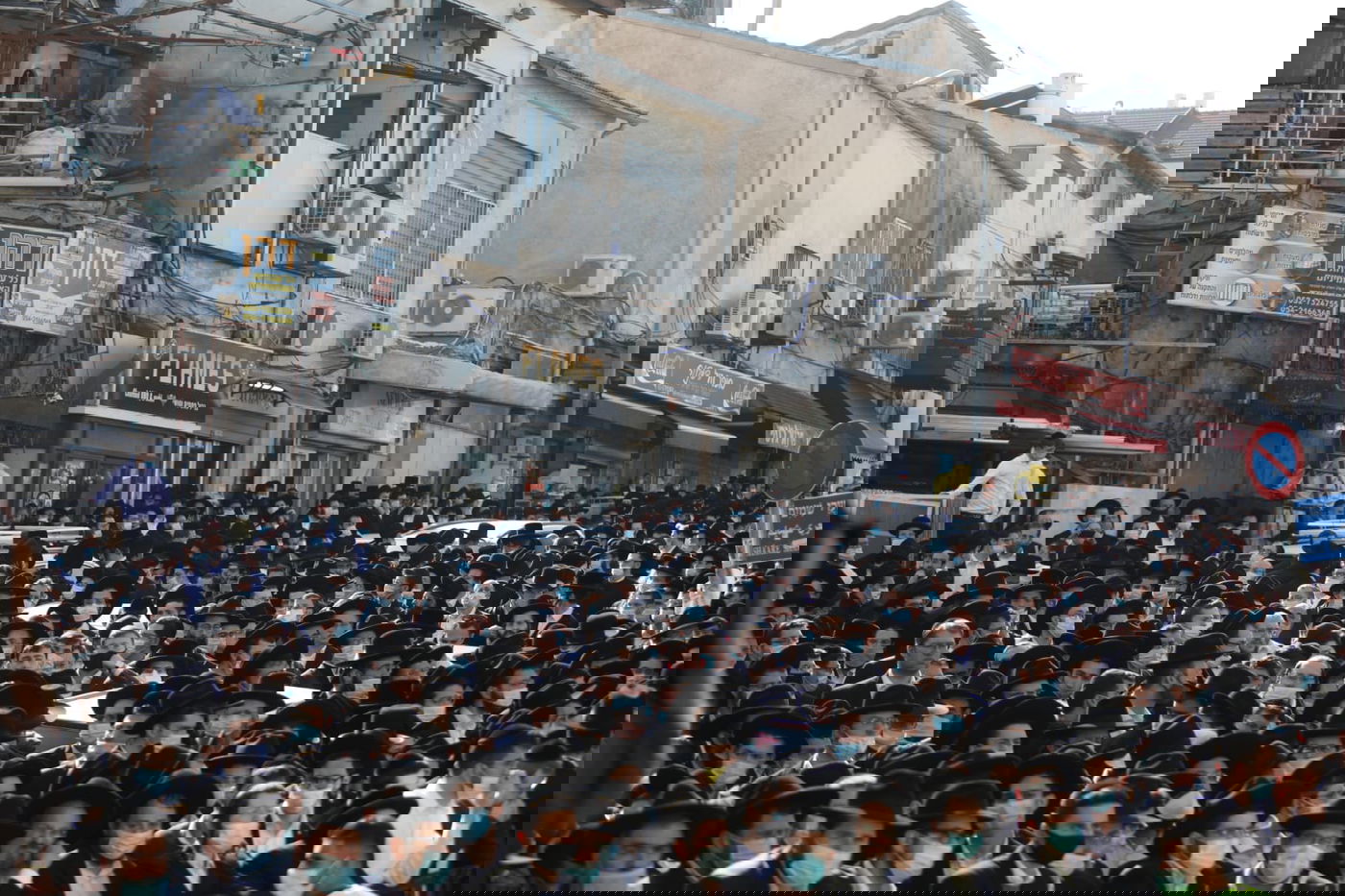 "ספר מוסר מהלך; הייתה לו הארת פנים מיוחדת לכל אחד"