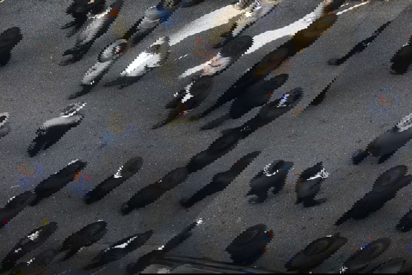 "ספר מוסר מהלך; הייתה לו הארת פנים מיוחדת לכל אחד"