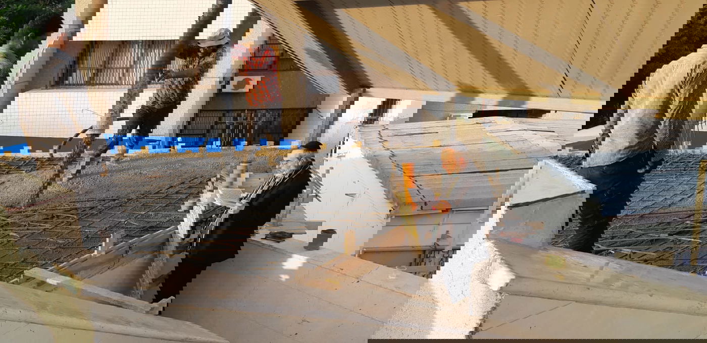 לאחר פטירת רבם: הקהילה מתרחבת עם 'בית שני'