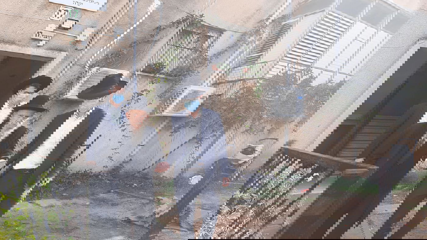 הגר"ג יוצא לכינוס