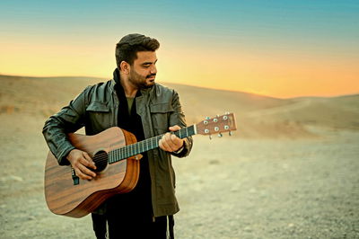 נתנאל ישראל בסינגל קליפ חדש: "מתי"