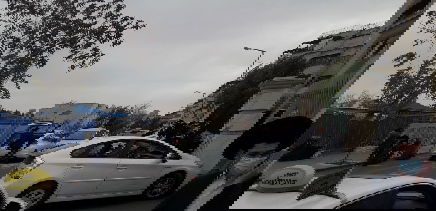 הבריחה מ'חברון', הבוקר