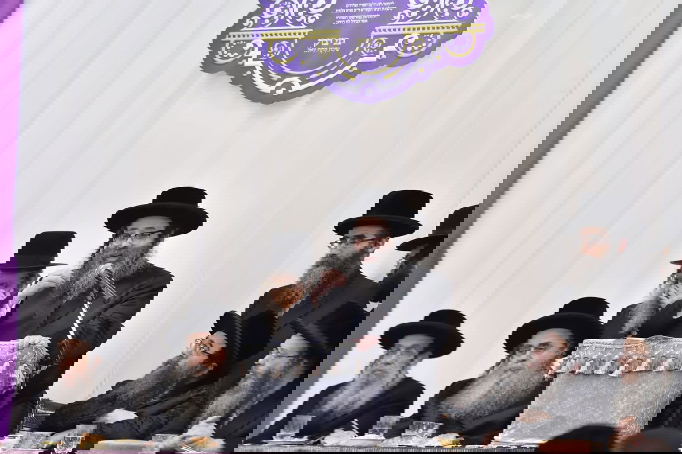 בראשות הגרח"צ מייזליש: בסאטמר בבני ברק ציינו את 'יום ההצלה'