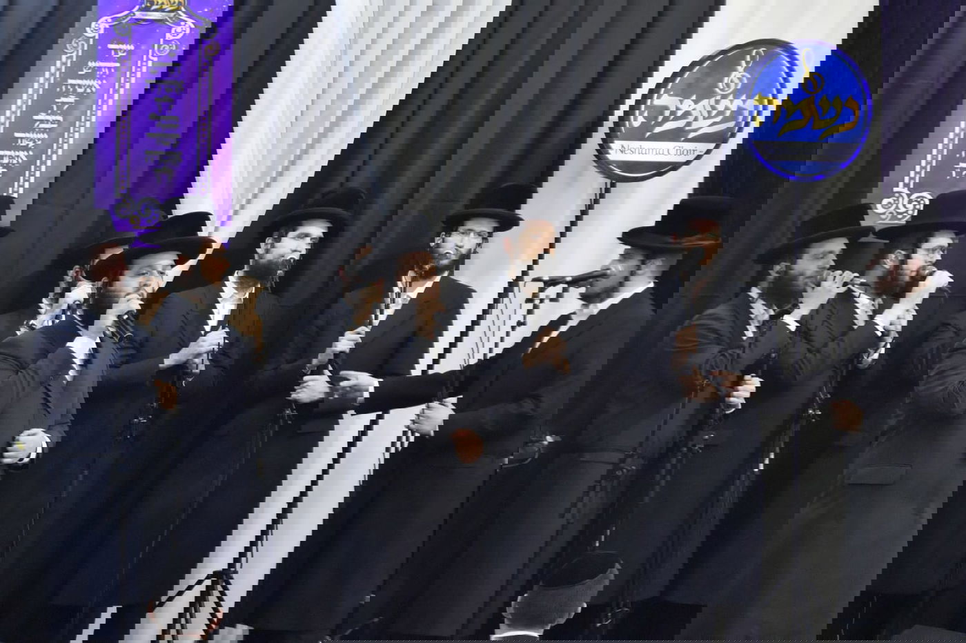 בראשות הגרח"צ מייזליש: בסאטמר בבני ברק ציינו את 'יום ההצלה'