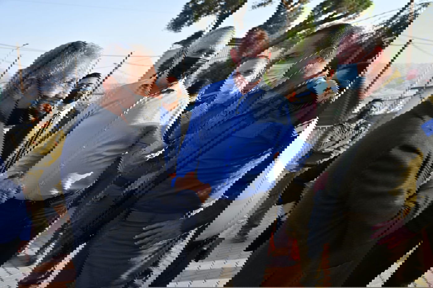 השר בני גנץ ביקר באילת והזהיר מ'סגר שלישי'