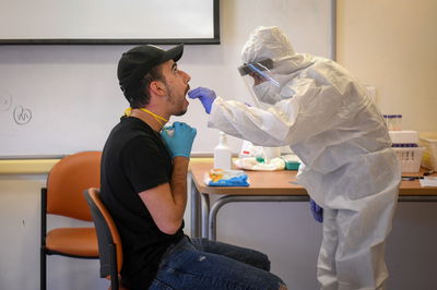 ירידה באחוז המאומתים;  1,719 נדבקים חדשים