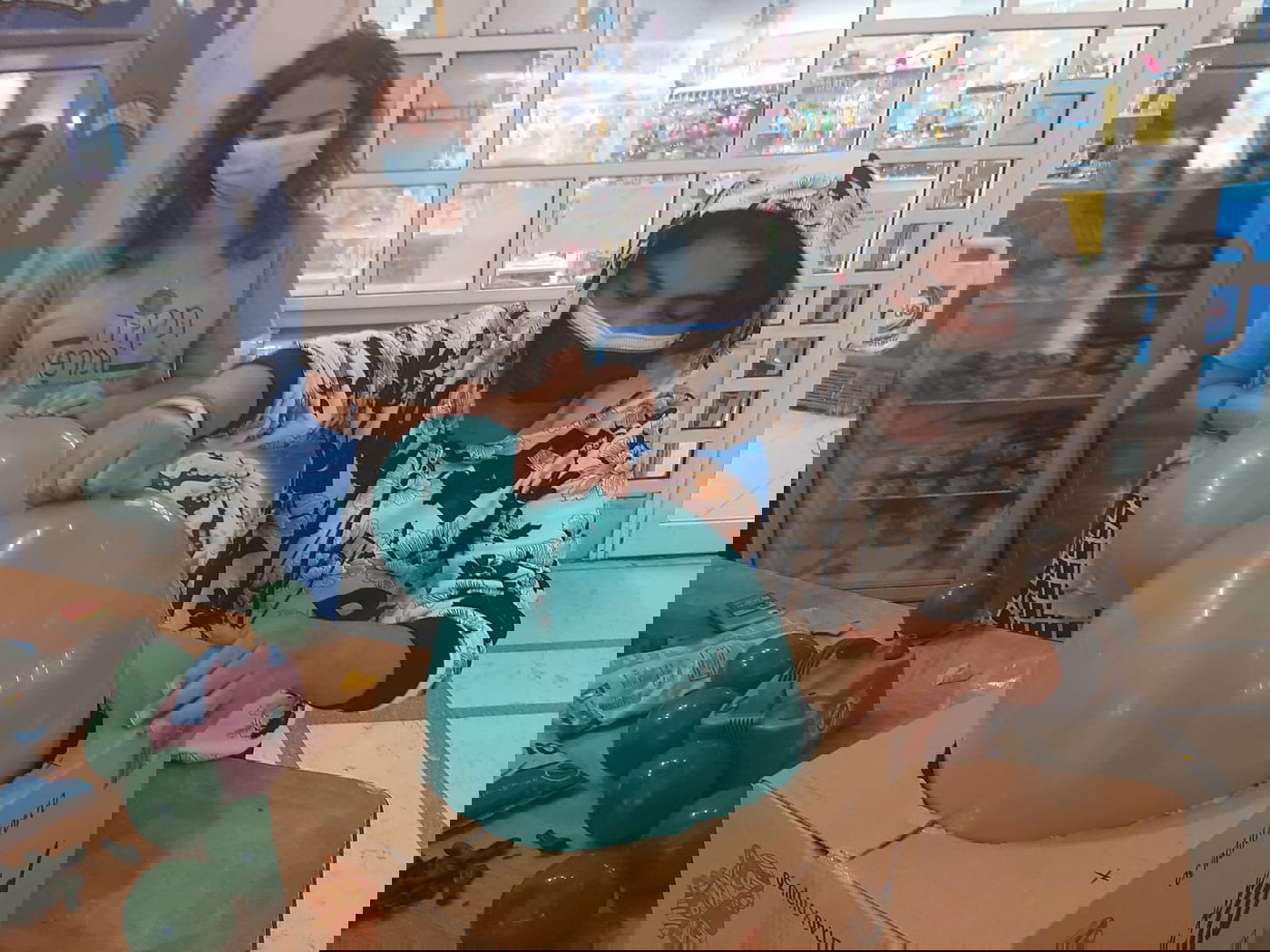 כך נבנתה החנוכייה הגדולה בעולם • תיעוד