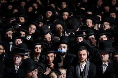 "אכיפה בררנית": לא יוגשו אישומים בגין התקהלות המונית