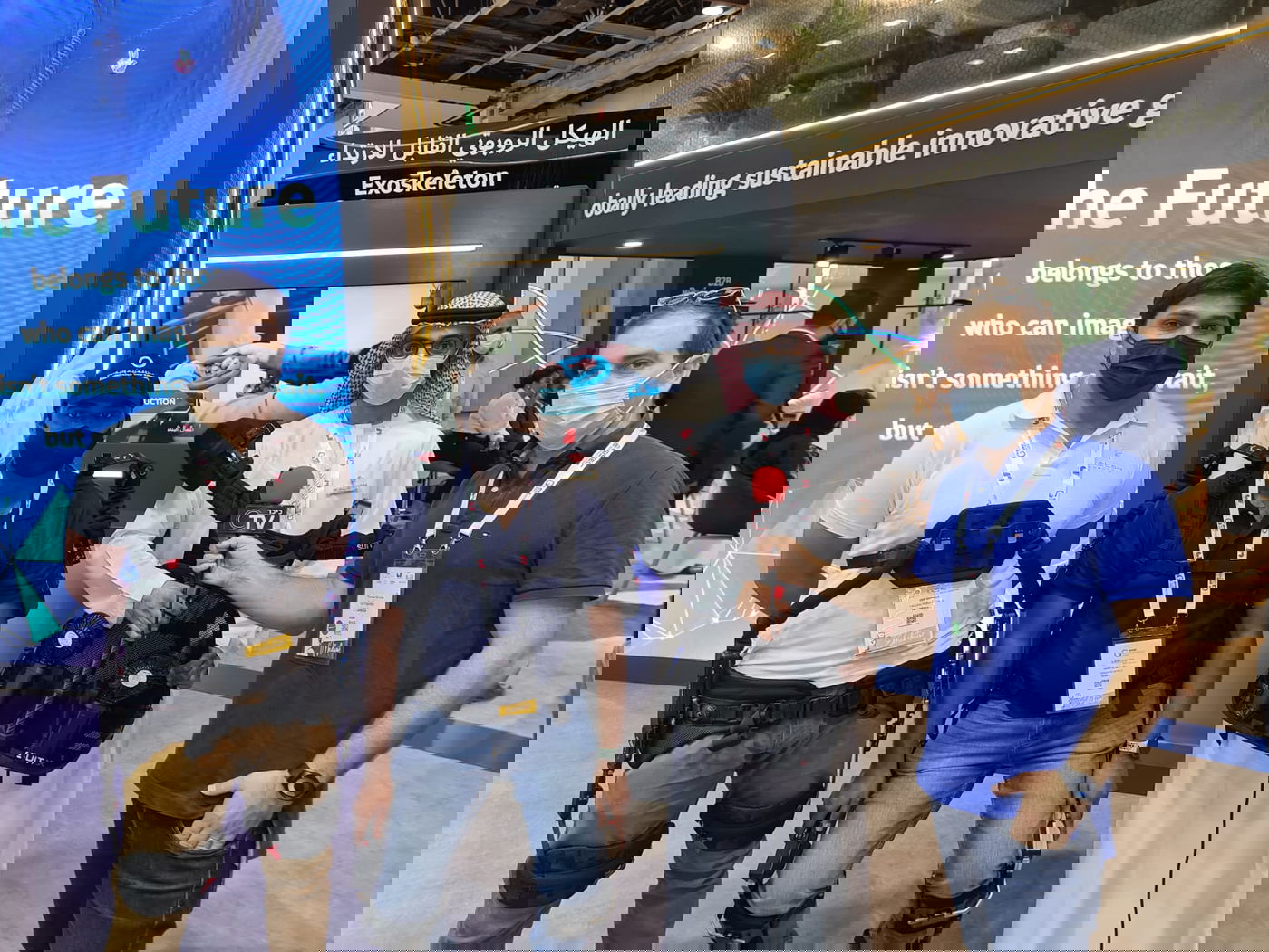 שליחי כיכר השבת לכנס GITEX ב'אמירויות'