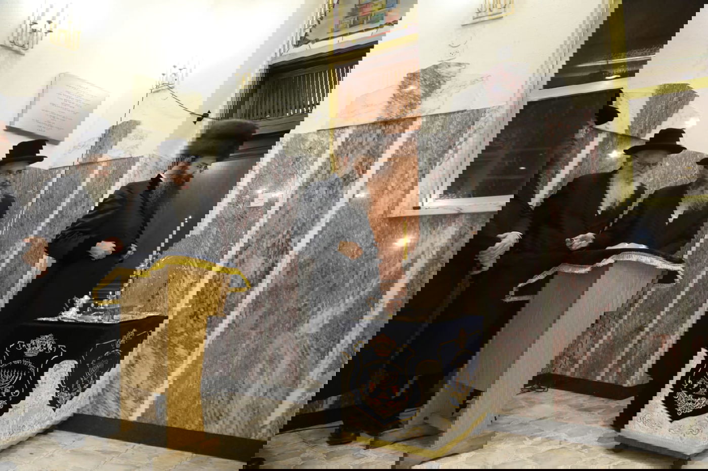 מעמד הדלקת נרות בסאדיגורה -ירושלים