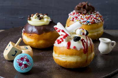 המלצות לחנוכה: כדי שלא יהיה מוסיף והולך