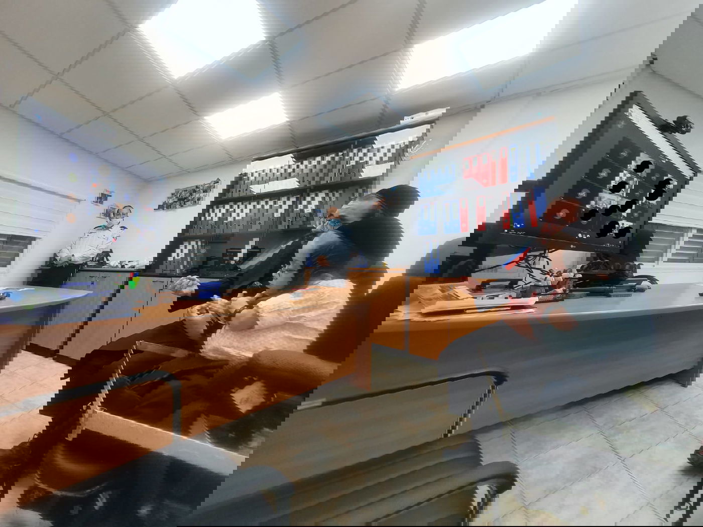 חיזקי: "תלמדו ממני: גם אני כמו אסיר, אבל לא מתייאש"