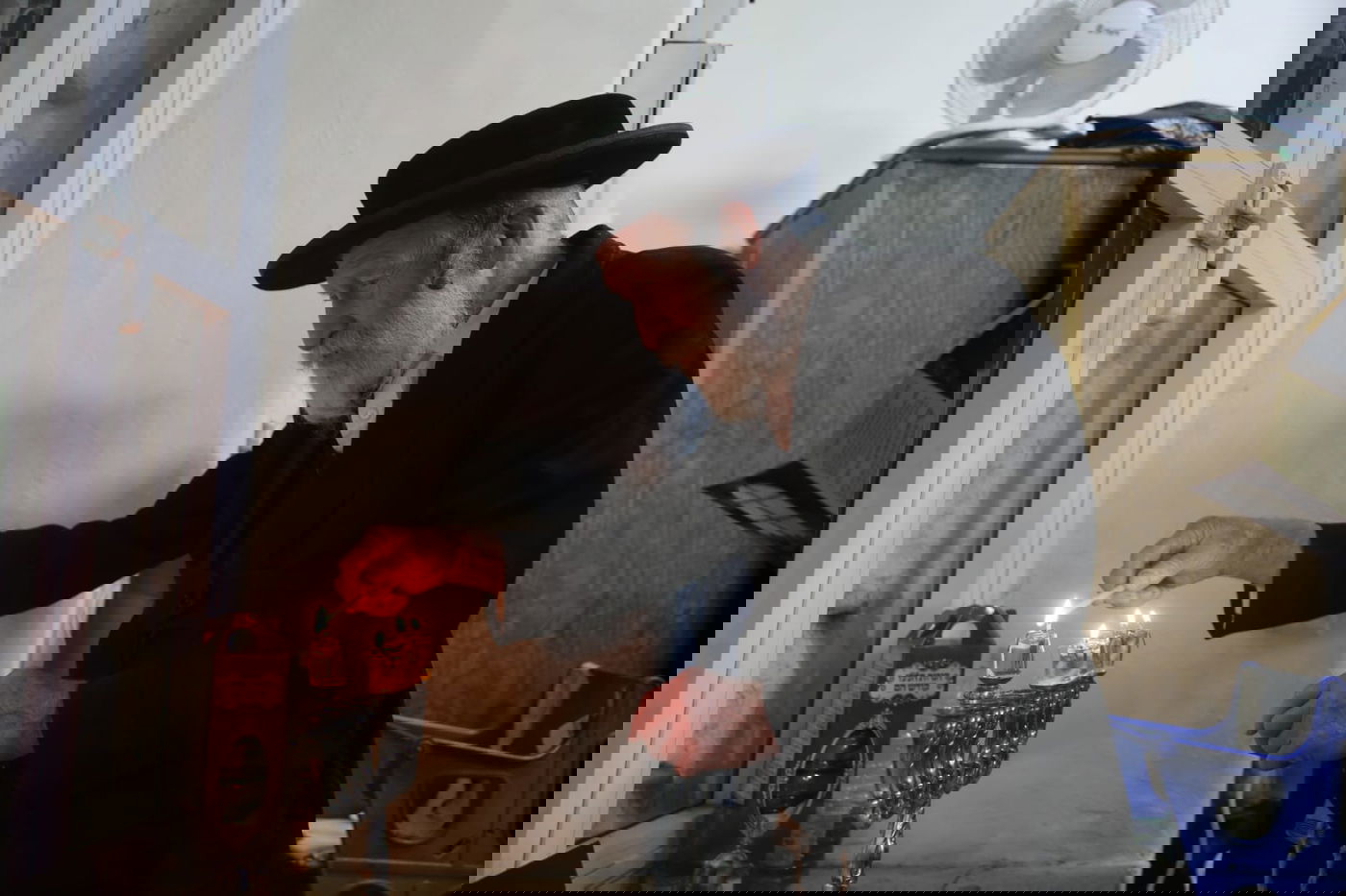 ההדלקה השמחה של הצ'אלמער ה'מנקר' • צפו