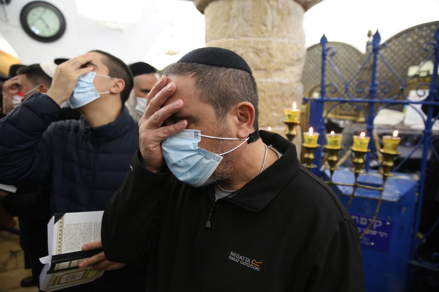 כך הדליקו את הנר השישי של חנוכה - במירון