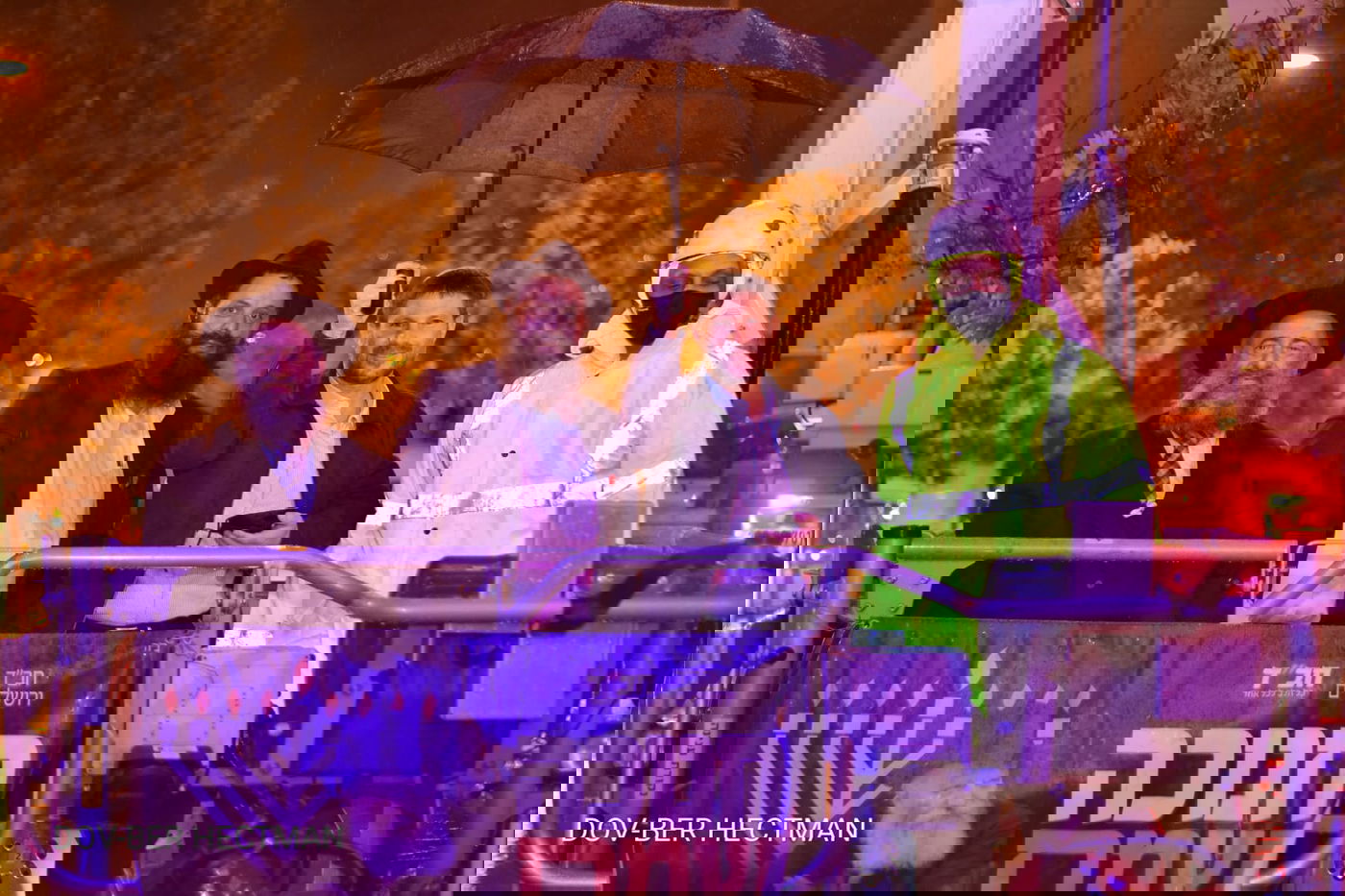 כשסמוטריץ' התחזן בהדלקה בחב"ד • צפו