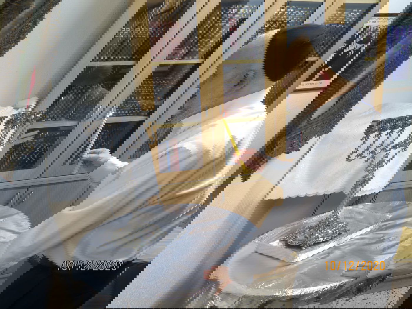 תיעוד: ההדלקה של הגאון רבי מאיר מאזוז