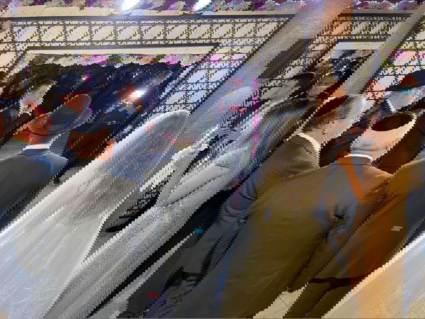 יונתן שינפלד שר לאחותו "אחות קטנה"; צפו