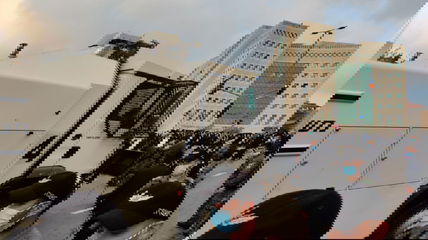 'הפלג' מוחה על מעצר עריק ומפוזר באמצעות 'בואש'