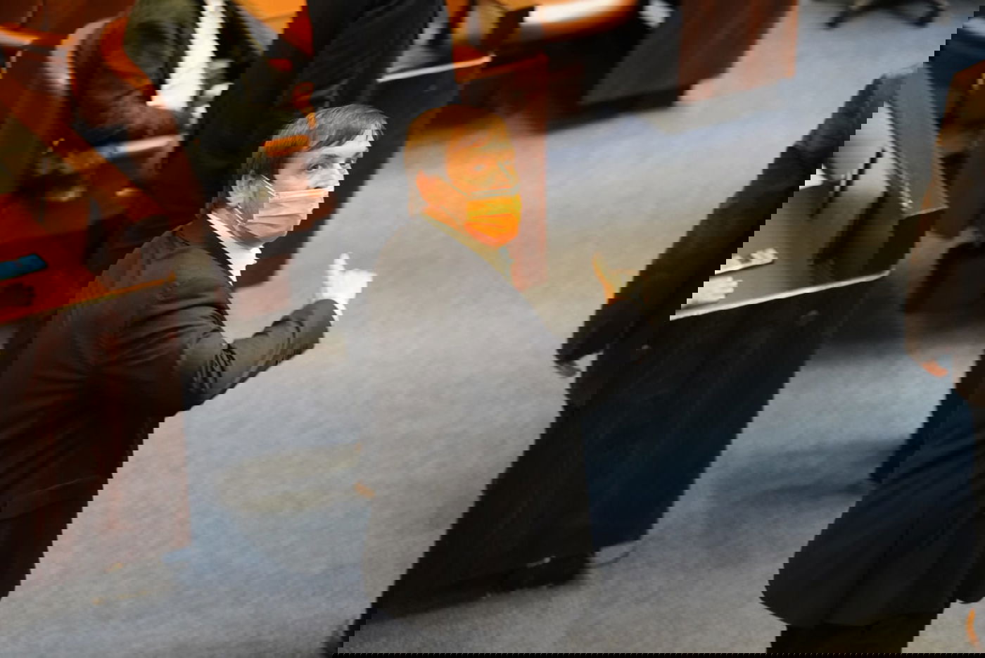 ח"כ זמיר מ'כחול לבן' מגיע ברגע האחרון ומצביע נגד