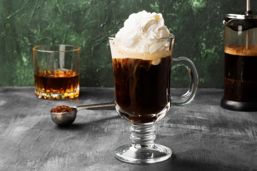 אייריש קופי - קוקטייל קפה חם עם וויסקי