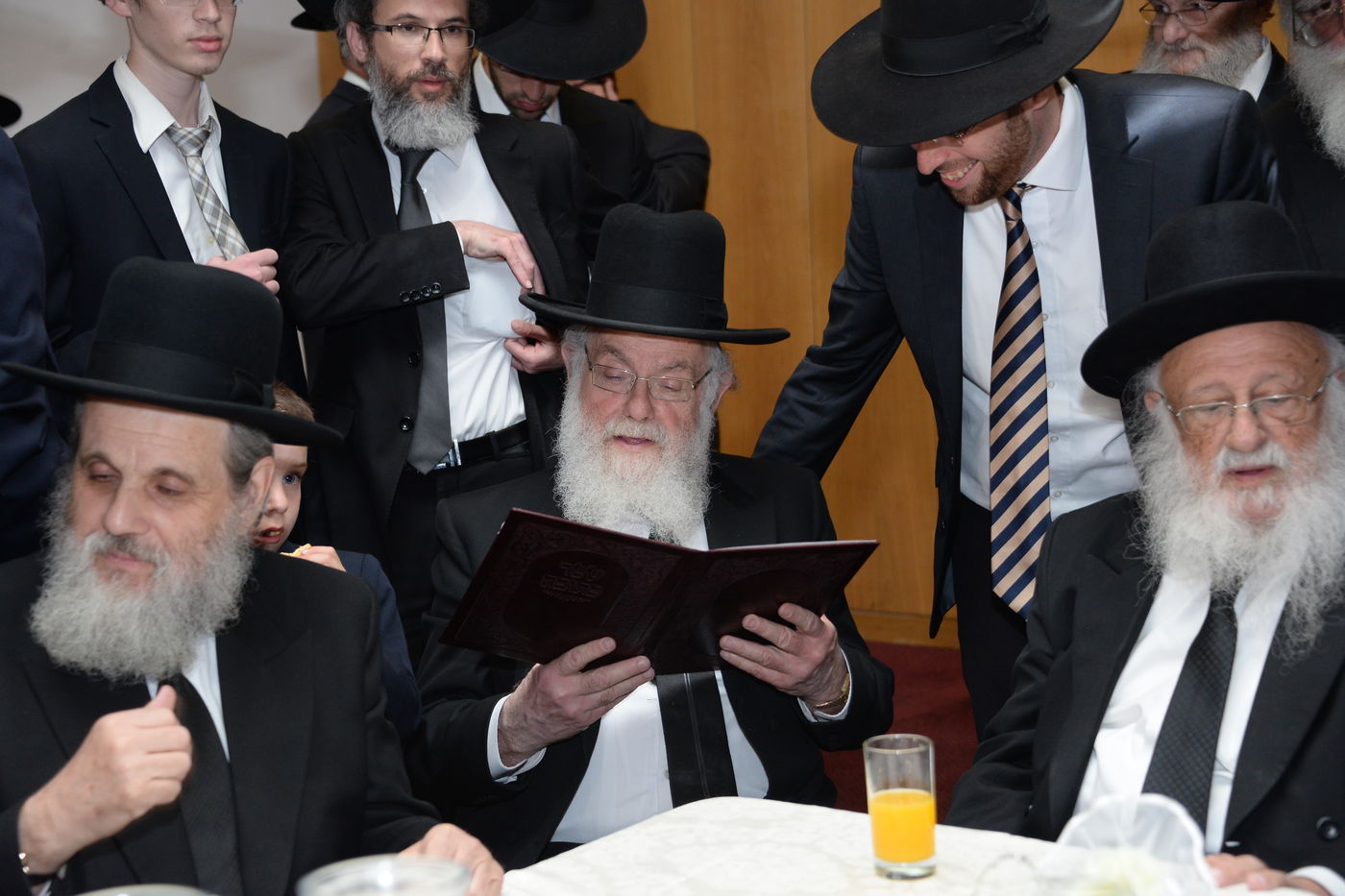 תיעוד: מראות חייו של ראש ישיבת קול תורה, הגאון רבי שלום פוברסקי זצ"ל