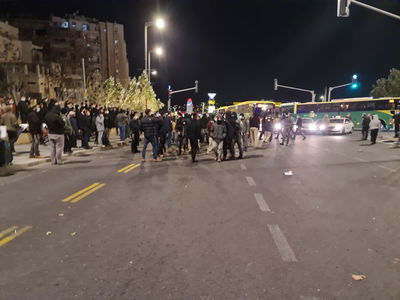 שבוע של הפגנות: שוב עשרות עצורים בהפגנה סוערת בי-ם