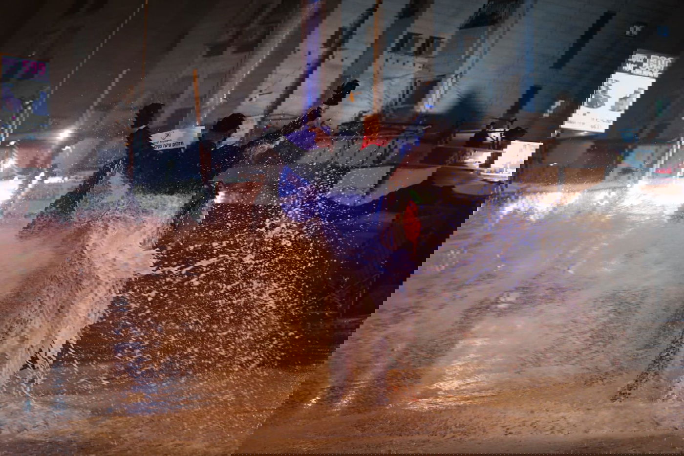 המחאה על מות הנער; 39  מפגינים נעצרו