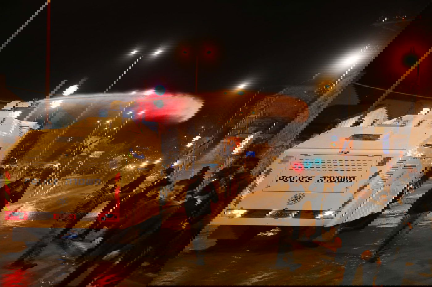 המחאה על מות הנער; 39  מפגינים נעצרו