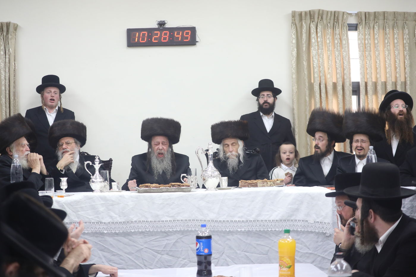 בזוועהיל ובסטריקוב חגגו ברית לנין האדמו"רים