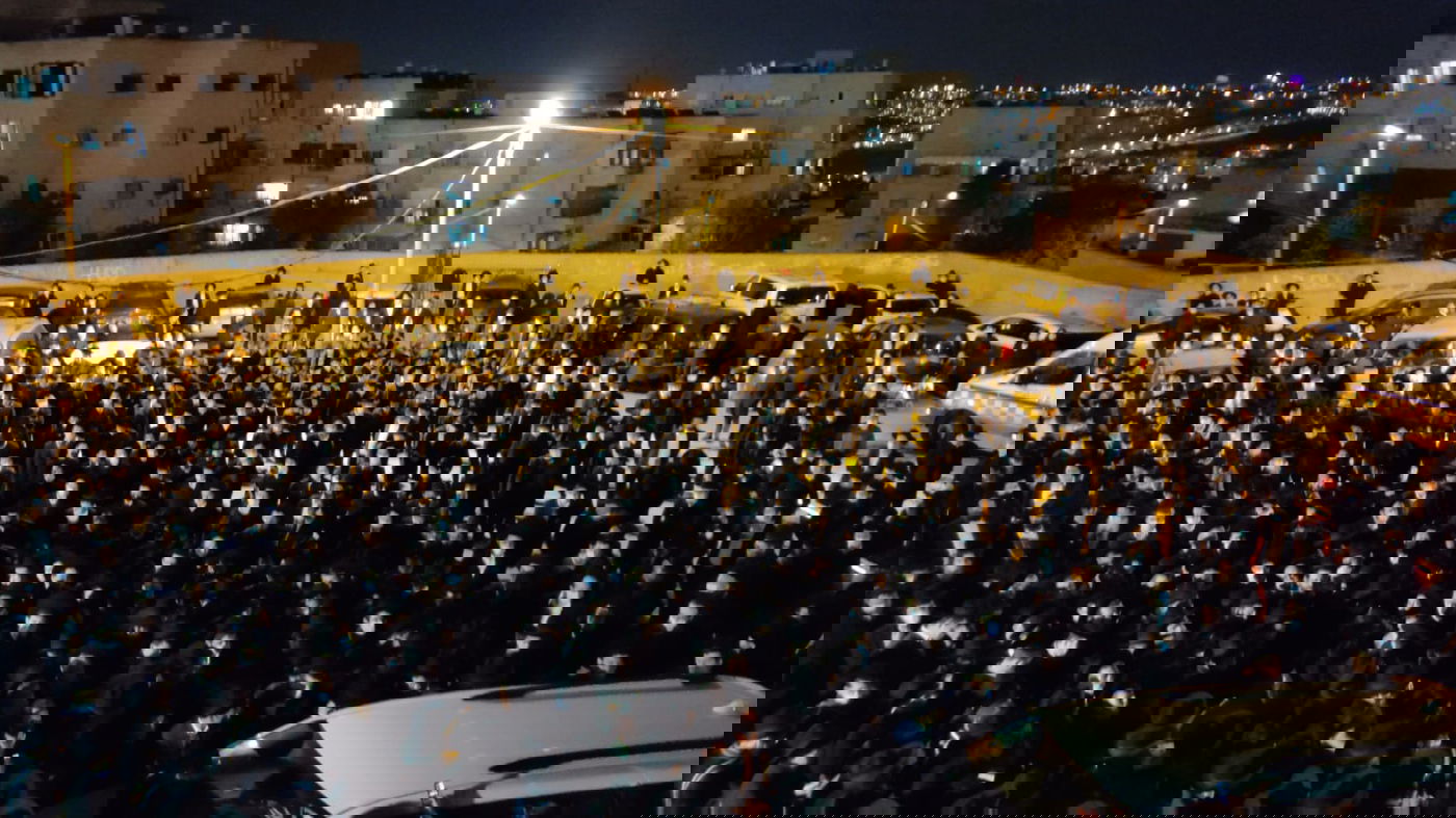 תיעוד: הלוויתה של הנערה אסתר פולק ע"ה